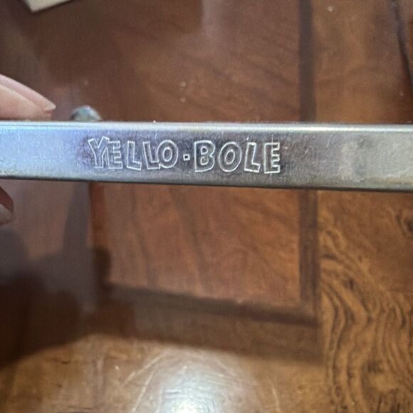 Vintage Yello Bole Pipe Cleaner - Picture 1 of 4